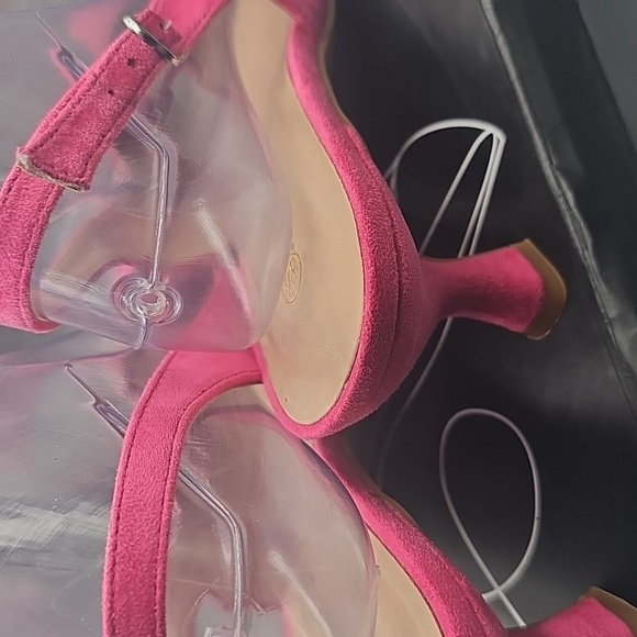 A New Pink Heels size 8.5 Mysoft Suede NIB - Picture 5 of 11